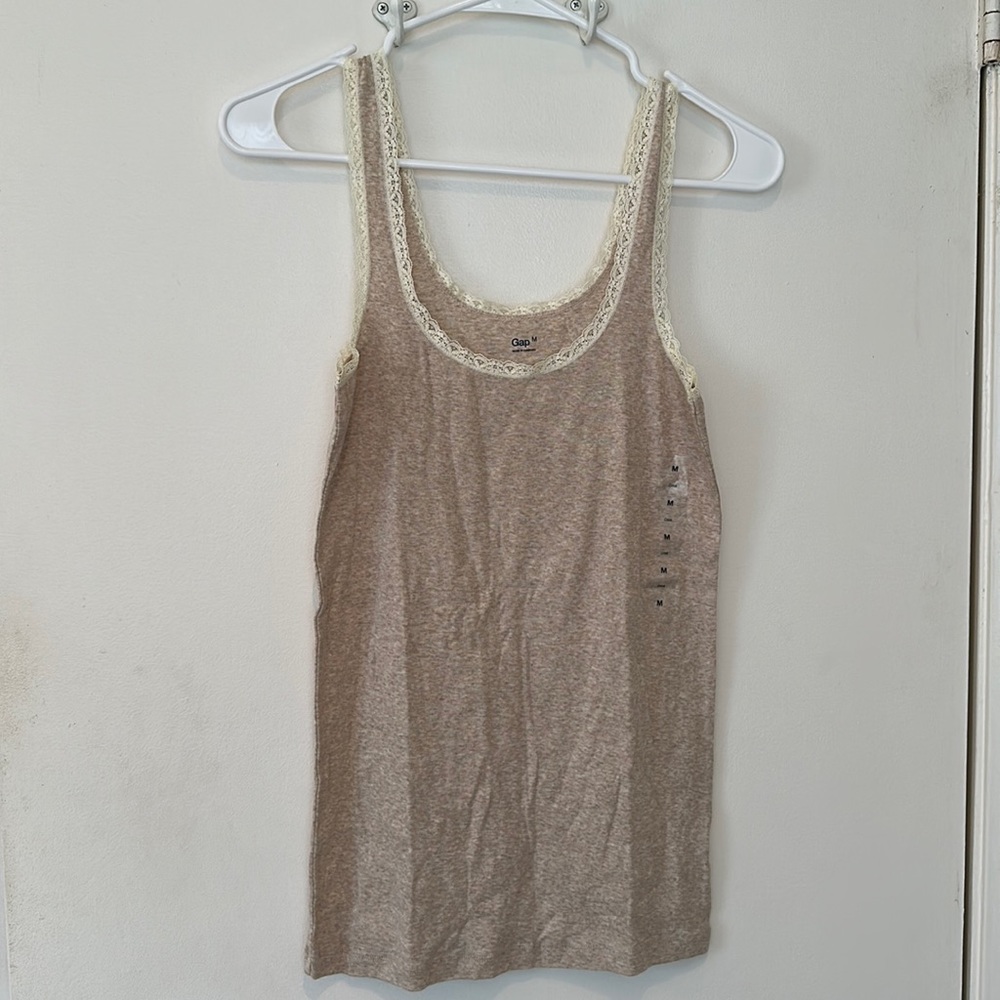 GAP tank top